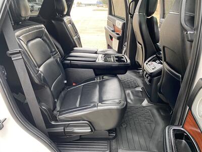 2019 Lincoln Navigator RESERVE 4X4 TOP NAV REVEL AUDIO STEPS MSRP $90060   - Photo 54 - Houston, TX 77031