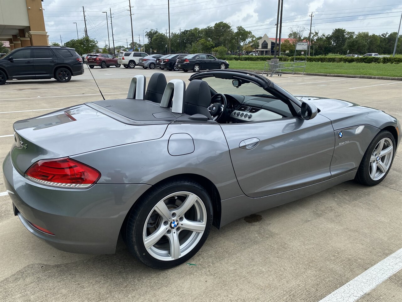 2011 BMW Z4 sDrive30i CONVERTIBLE HEATED SEATS ONLY 40K MILES   - Photo 14 - Houston, TX 77031