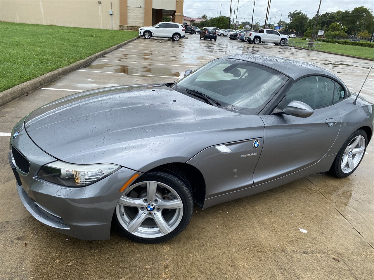 2011 BMW Z4 sDrive30i CONVERTIBLE HEATED SEATS ONLY 40K MILES   - Photo 22 - Houston, TX 77031