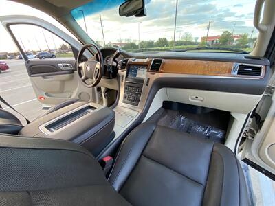2012 Cadillac Escalade ESV PLATINUM AWD NAV REARCAM DVD 3RD SEAT 22 " WHLS   - Photo 46 - Houston, TX 77031