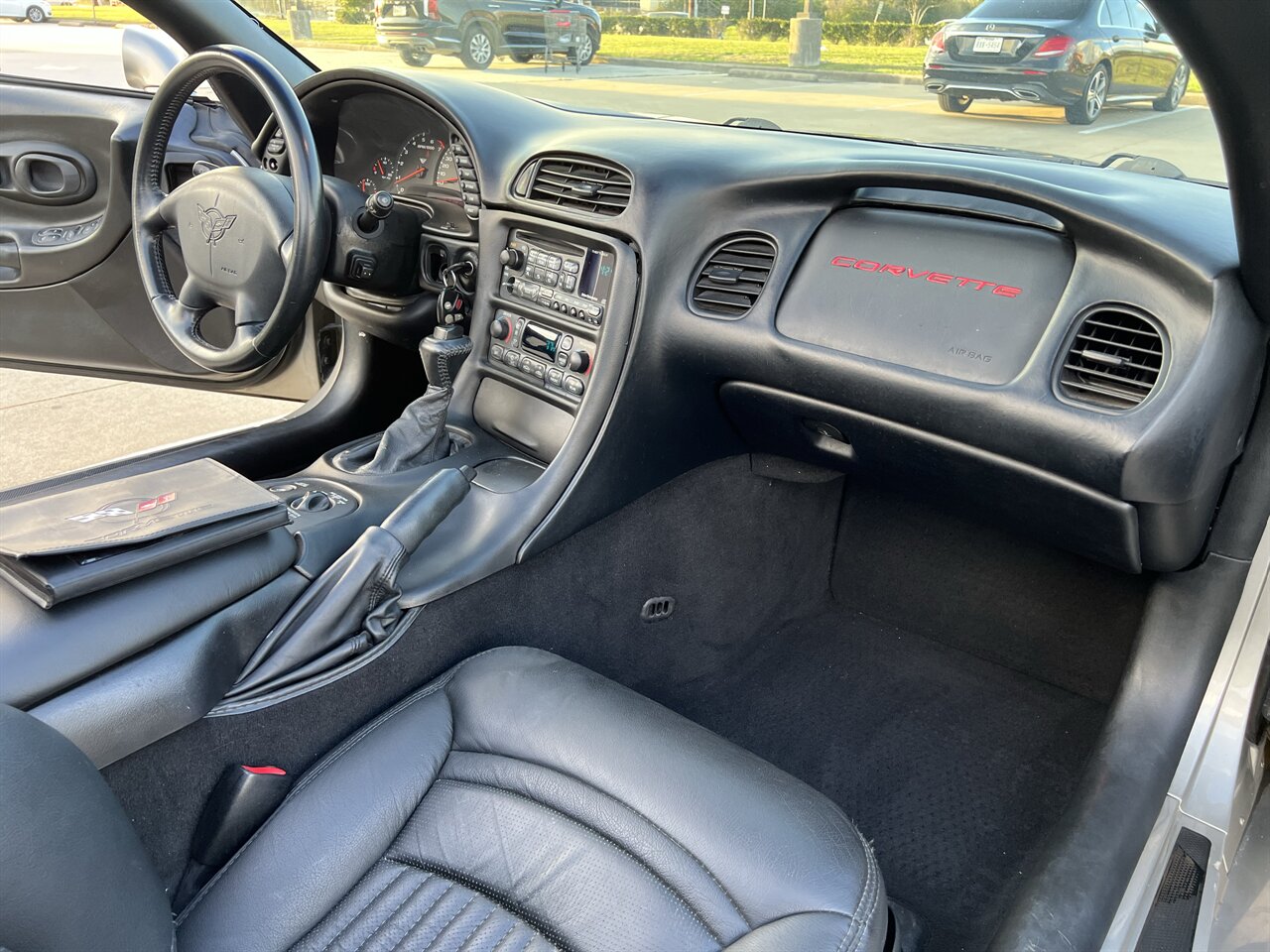 2002 Chevrolet Corvette CONVERTIBLE AUTO MICHELIN TIRES AUTO ONLY 82K MLS - Photo 39 - Houston, TX 77031