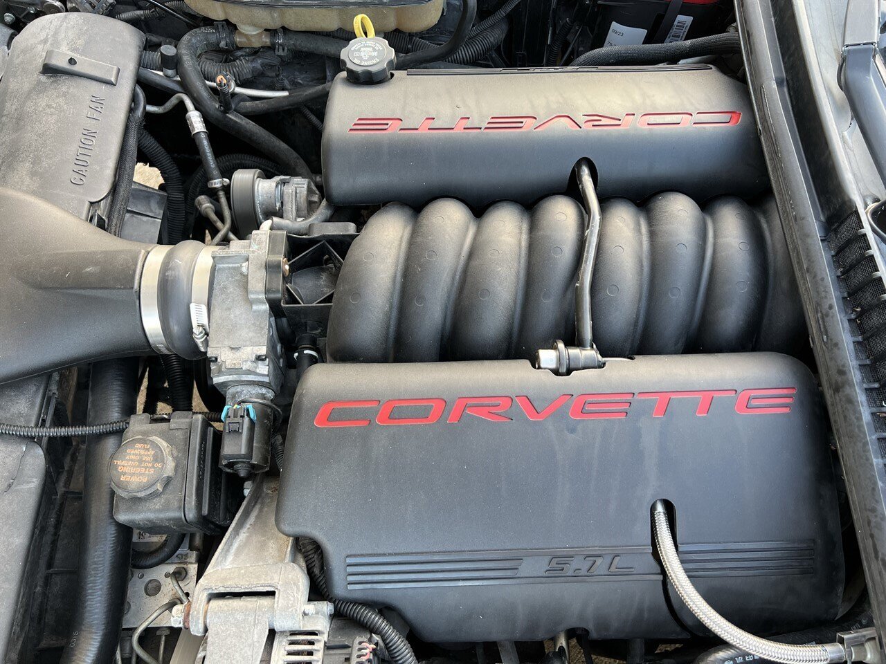 2002 Chevrolet Corvette CONVERTIBLE AUTO MICHELIN TIRES AUTO ONLY 82K MLS - Photo 34 - Houston, TX 77031