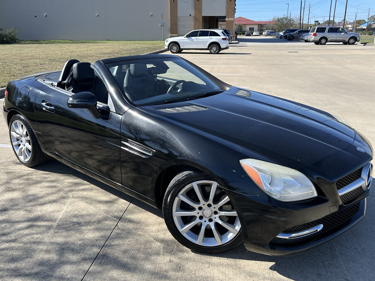 2016 Mercedes-Benz SLK SLK 300 CONV PANO HTD SEATS NAV SPT SUSPENSION   - Photo 11 - Houston, TX 77031
