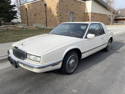1990 Buick Riviera   - Photo 3 - Boise, ID 83705