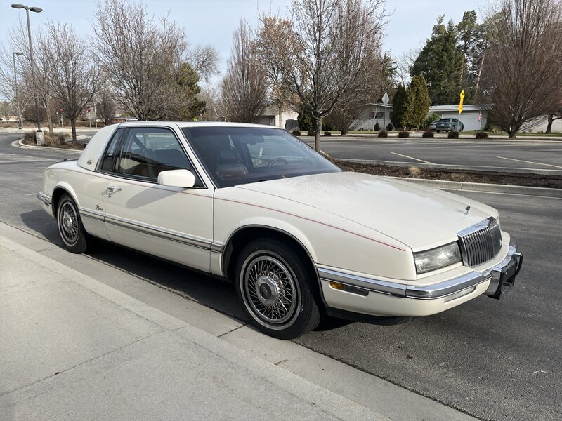 1990 Buick Riviera  