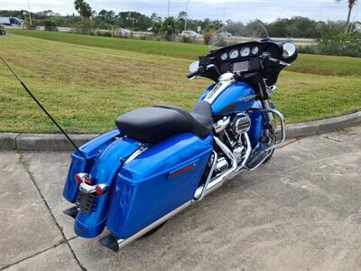 2018 Harley-Davidson® FLHX - Street Glide®   - Photo 3 - Palm Bay, FL 32905