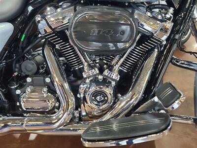 2023 Harley-Davidson® FLHXS - Street Glide® Special   - Photo 2 - Palm Bay, FL 32905