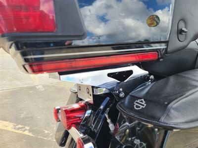 2013 Harley-Davidson® FLHTK - Electra Glide® Ultra Limited   - Photo 8 - Palm Bay, FL 32905