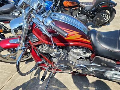 2005 Harley-Davidson® VRSCSE - Screamin   - Photo 7 - Palm Bay, FL 32905