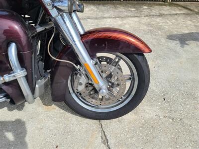 2014 Harley-Davidson® FLHTKSE - CVO™ Limited   - Photo 2 - Palm Bay, FL 32905