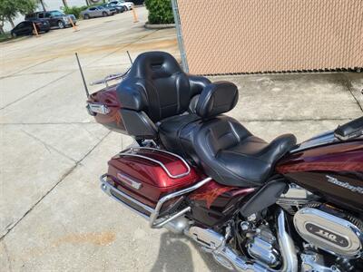 2014 Harley-Davidson® FLHTKSE - CVO™ Limited   - Photo 4 - Palm Bay, FL 32905