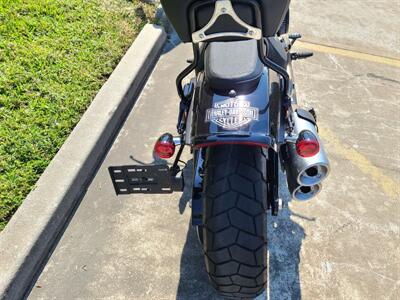 2021 Harley-Davidson® FXFBS - Fat Bob® 114   - Photo 10 - Palm Bay, FL 32905