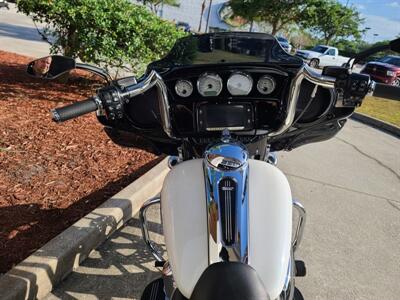2017 Harley-Davidson® FLHXS - Street Glide® Special   - Photo 8 - Palm Bay, FL 32905