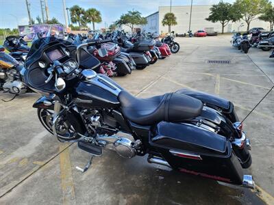 2021 Harley-Davidson® FLTRX - Road Glide®   - Photo 5 - Palm Bay, FL 32905