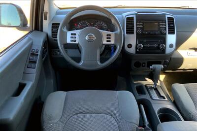 2014 Nissan Frontier Crew Cab SV   - Photo 5 - Albuquerque, NM 87113