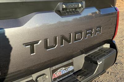 2024 Toyota Tundra SR5 Crew Cab   - Photo 8 - Albuquerque, NM 87113