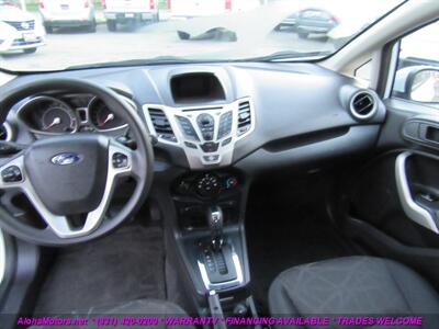 2012 Ford Fiesta SE   - Photo 24 - Santa Cruz, CA 95060