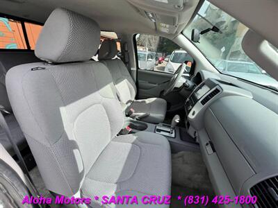 2017 Nissan Frontier SV   - Photo 23 - Santa Cruz, CA 95060
