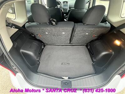 2019 Nissan Versa Note SV   - Photo 8 - Santa Cruz, CA 95060