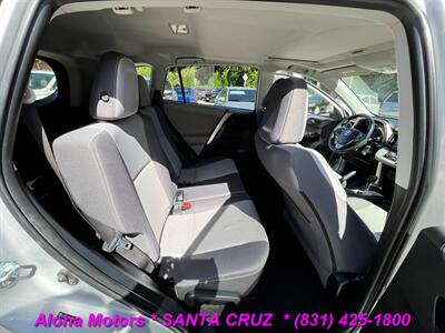 2013 Toyota RAV4 XLE   - Photo 16 - Santa Cruz, CA 95060