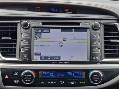 2017 Toyota Highlander Hybrid Limited   - Photo 23 - Woodstock, GA 30188