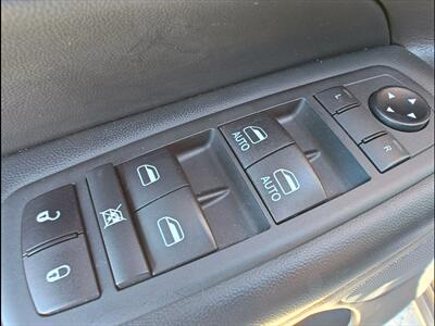 2020 Jeep Grand Cherokee Altitude   - Photo 32 - Woodstock, GA 30188