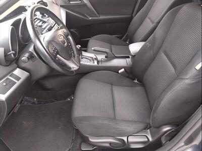 2013 Mazda Mazda3 i Touring   - Photo 10 - Woodstock, GA 30188