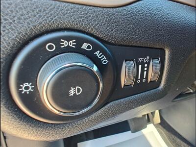 2016 Jeep Cherokee Limited   - Photo 33 - Woodstock, GA 30188