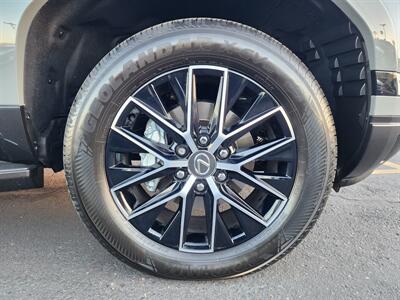 2025 Lexus GX 550 Premium+   - Photo 23 - Fountain Hills, AZ 85268