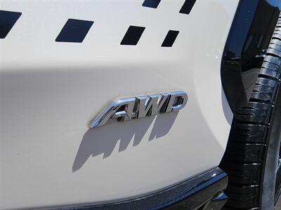 2020 Toyota RAV4 Hybrid XSE   - Photo 11 - Fountain Hills, AZ 85268