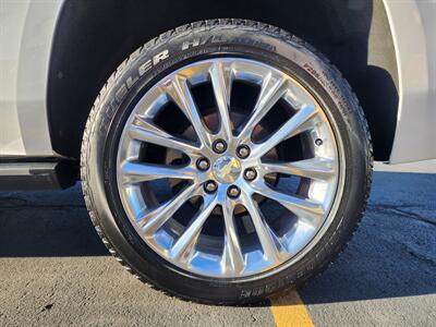 2019 Chevrolet Tahoe Premier   - Photo 21 - Fountain Hills, AZ 85268