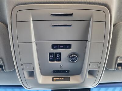 2019 Chevrolet Tahoe Premier   - Photo 61 - Fountain Hills, AZ 85268