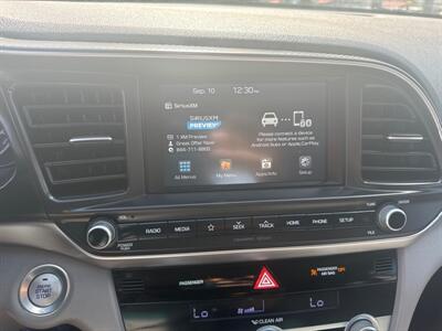 2019 Hyundai ELANTRA SE   - Photo 25 - Clearfield, UT 84015