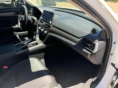 2019 Honda Accord LX   - Photo 11 - Clearfield, UT 84015