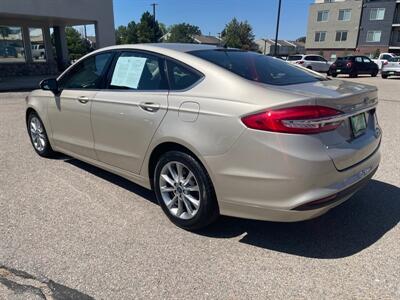 2017 Ford Fusion SE   - Photo 5 - Clearfield, UT 84015