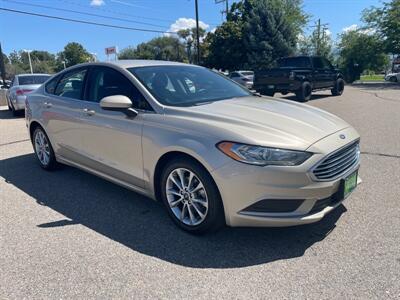 2017 Ford Fusion SE   - Photo 1 - Clearfield, UT 84015