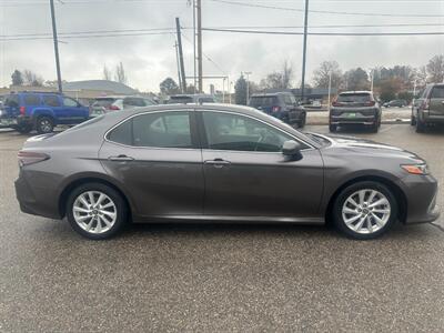 2022 Toyota Camry LE   - Photo 2 - Clearfield, UT 84015
