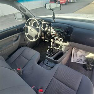 2009 Toyota Tacoma   - Photo 13 - West Haven, UT 84401