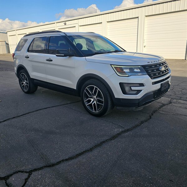 2017 Ford Explorer Sport   - Photo 1 - West Haven, UT 84401