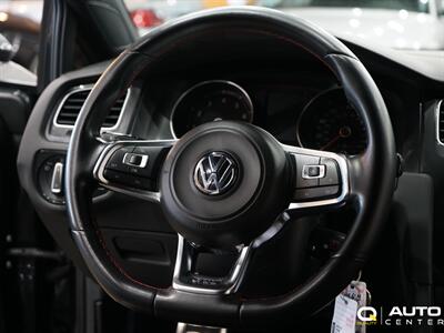 2015 Volkswagen Golf GTI 2.0T S   - Photo 19 - Lynnwood, WA 98036