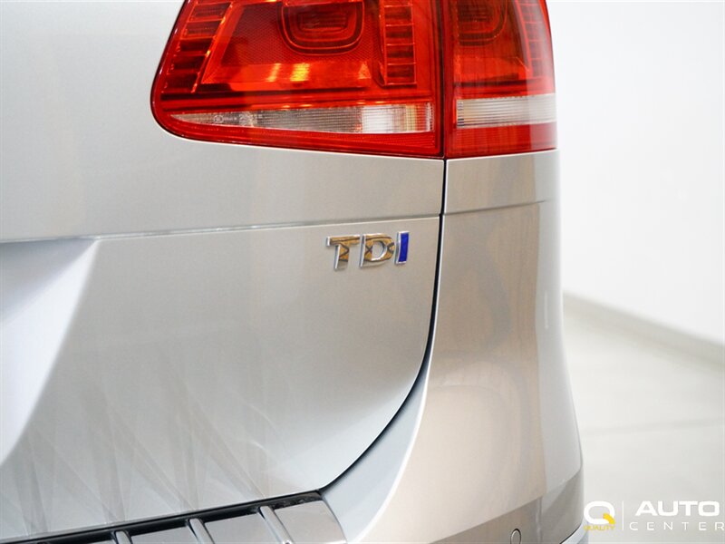 2015 Volkswagen Touareg V6 TDI Executive photo