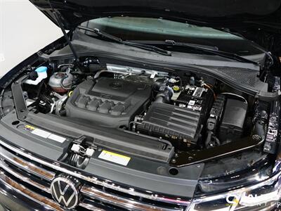 2022 Volkswagen Tiguan 2.0T SEL R-Line   - Photo 13 - Lynnwood, WA 98036