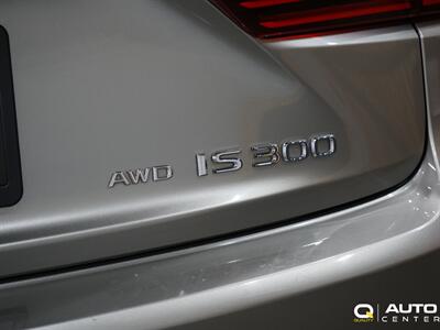 2016 Lexus IS 300 300   - Photo 7 - Lynnwood, WA 98036
