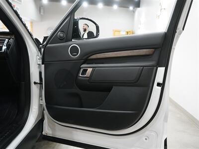 2020 Land Rover Discovery HSE   - Photo 17 - Lynnwood, WA 98036