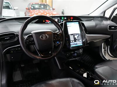 2019 Toyota Prius LE AWD-e   - Photo 16 - Lynnwood, WA 98036