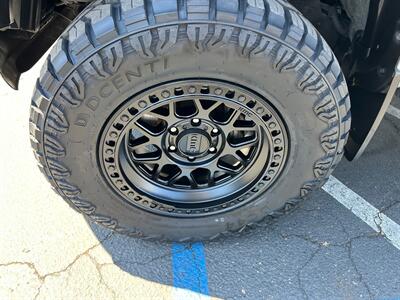 2022 Toyota Tacoma TRD Sport 4X4, LUNAR ROCK,   - Photo 15 - Rancho Cordova, CA 95742