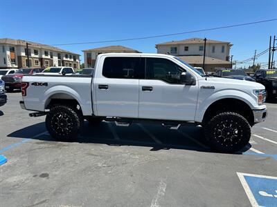 2020 Ford F-150 5.0L XLT, LEATHER LIFTED ON 35S   - Photo 4 - Rancho Cordova, CA 95742