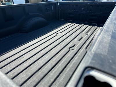2021 Ford F-250 Super Duty Lariat FX4, 6.7 POWER STROKE, BLACK OUT PACKAGE   - Photo 16 - Rancho Cordova, CA 95742