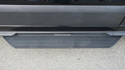 2023 Ford Transit 350 XLT  Mid Roof 9 Passenger Luxury Seating - Photo 13 - Long Beach, CA 90807