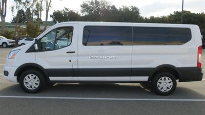 2022 Ford Transit 350 XLT Low Roof 10 Passenger Captain Seats - Photo 10 - Long Beach, CA 90807